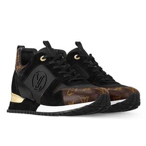 Louis Vuitton Run Away sneakers in black size 7